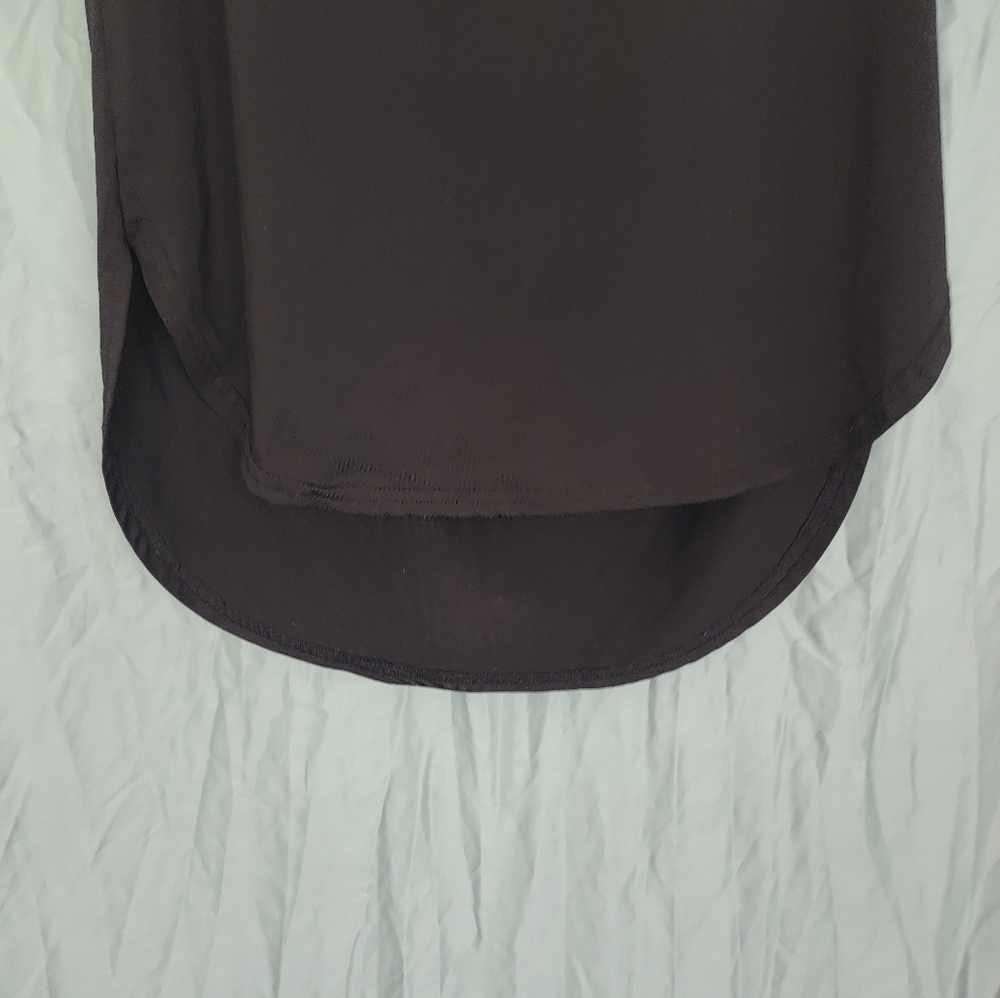 Black tshirt - Picture 2 of 4